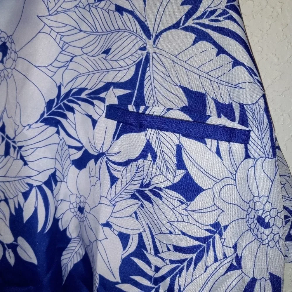 Hilo Hattie Hawaiian Short Sleeve Shirt - Picture 2 of 4